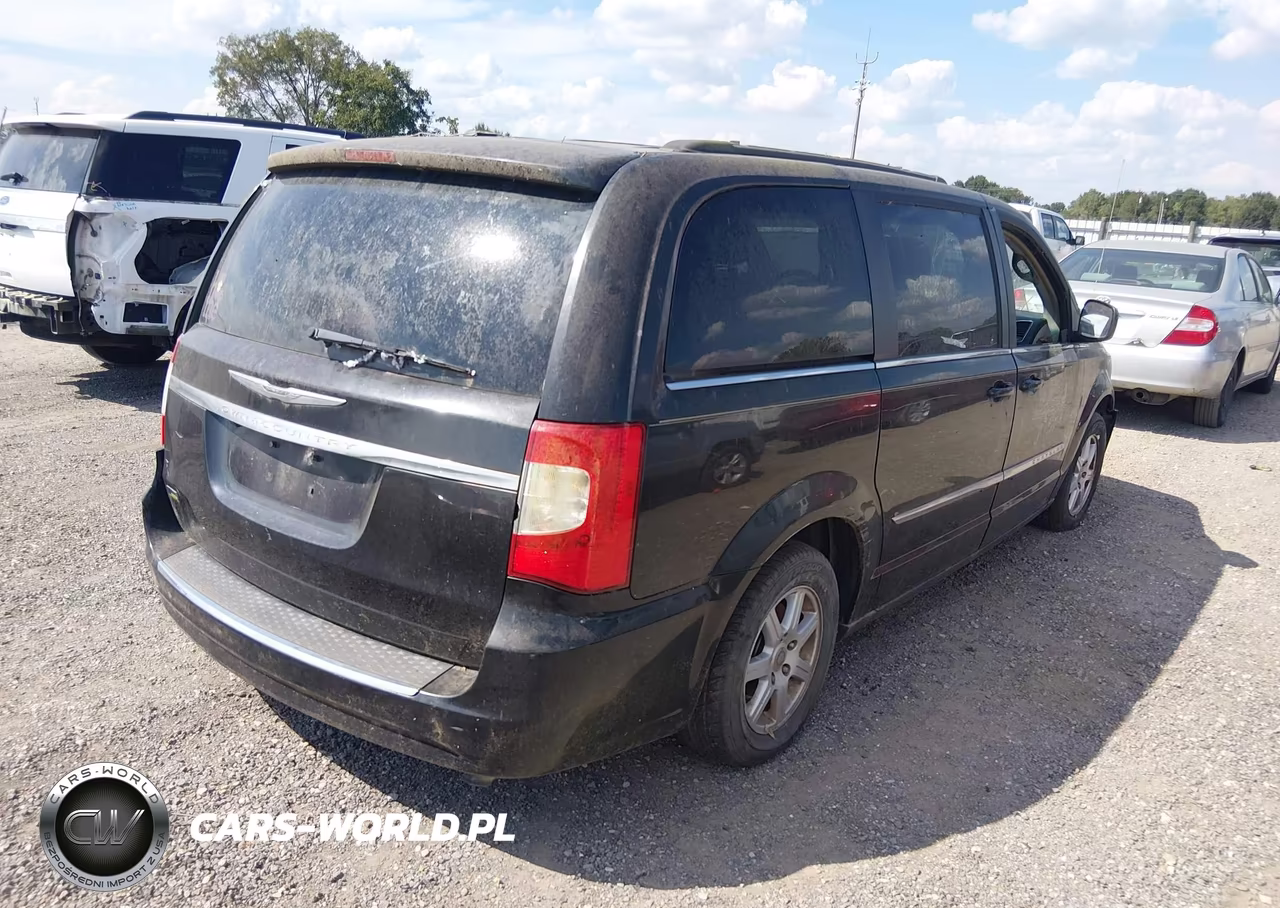 2011 Chrysler Town & Country Touring VIN:2A4RR5DG8BR681769 - 4