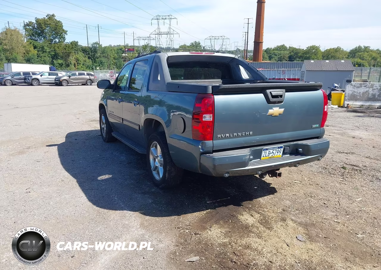 2011 Chevrolet Avalanche 1500 Lt1 VIN:3GNTKFE31BG340826 - 3