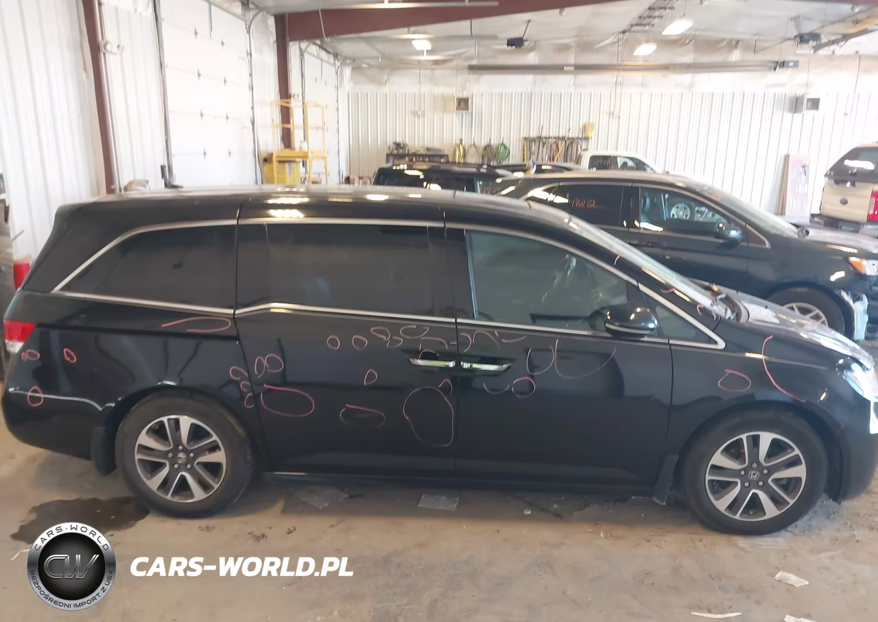 2015 Honda Odyssey Touring-Touring Elite VIN:5FNRL5H92FB023868 - 13
