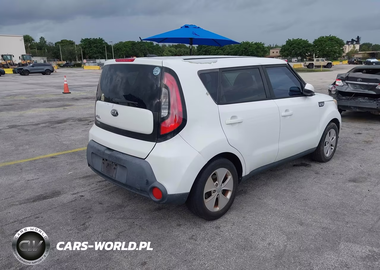 2016 Kia Soul VIN:KNDJN2A29G7328312 - 4