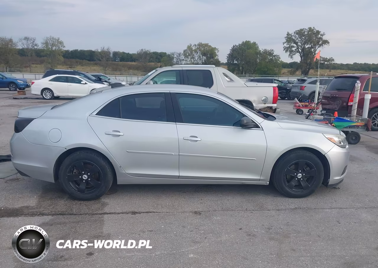 2016 Chevrolet Malibu Limited Ls VIN:1G11B5SA2GF116222 - 13