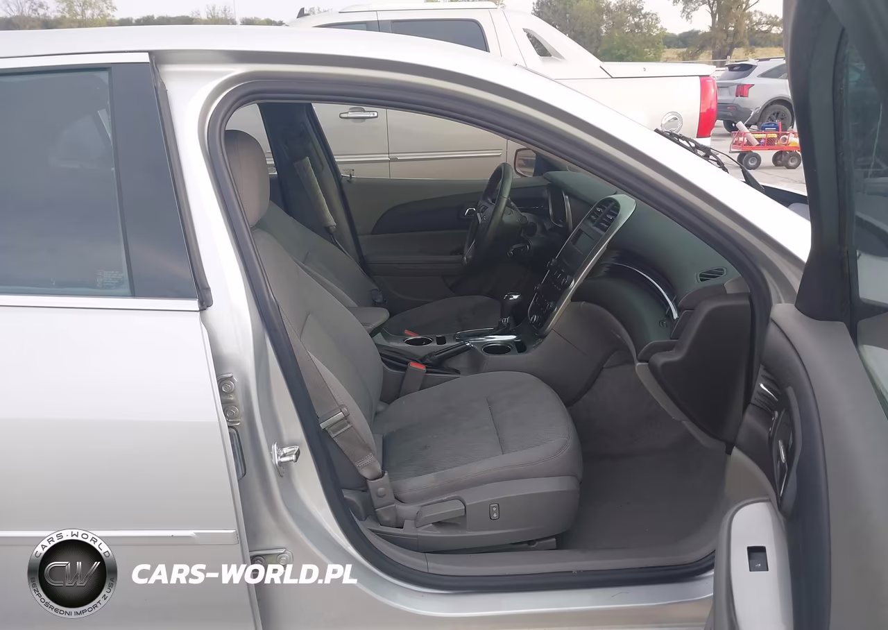 2016 Chevrolet Malibu Limited Ls VIN:1G11B5SA2GF116222 - 5