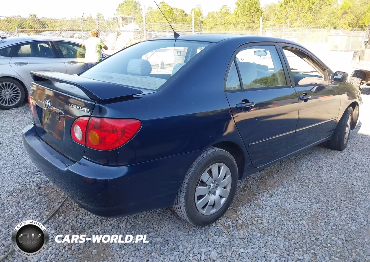 2004 Toyota Corolla Le VIN:1NXBR32E34Z255129 - 4