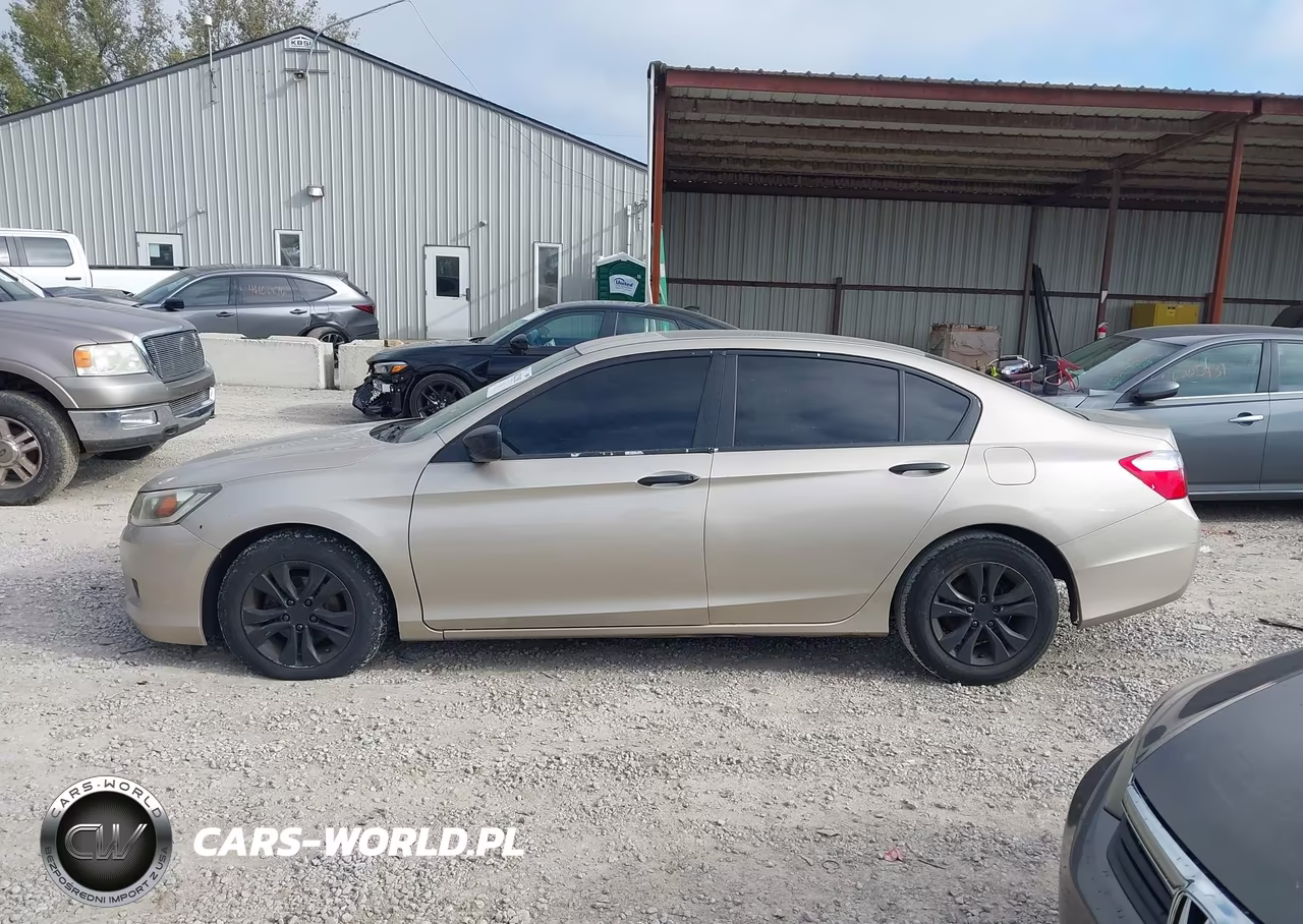 2013 Honda Accord Lx VIN:1HGCR2F3XDA165376 - 14