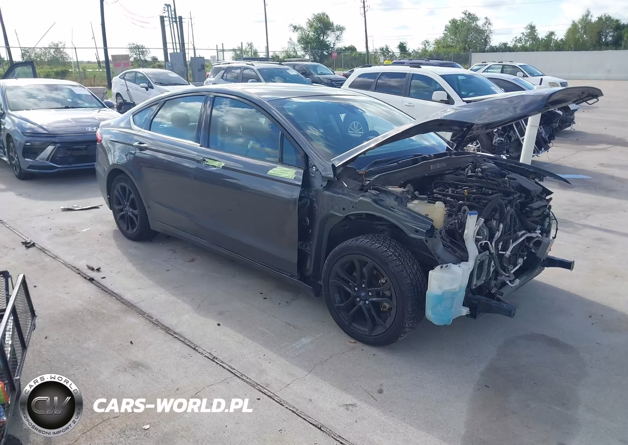 2019 Ford Fusion Se – zdjęcie 1 z 17