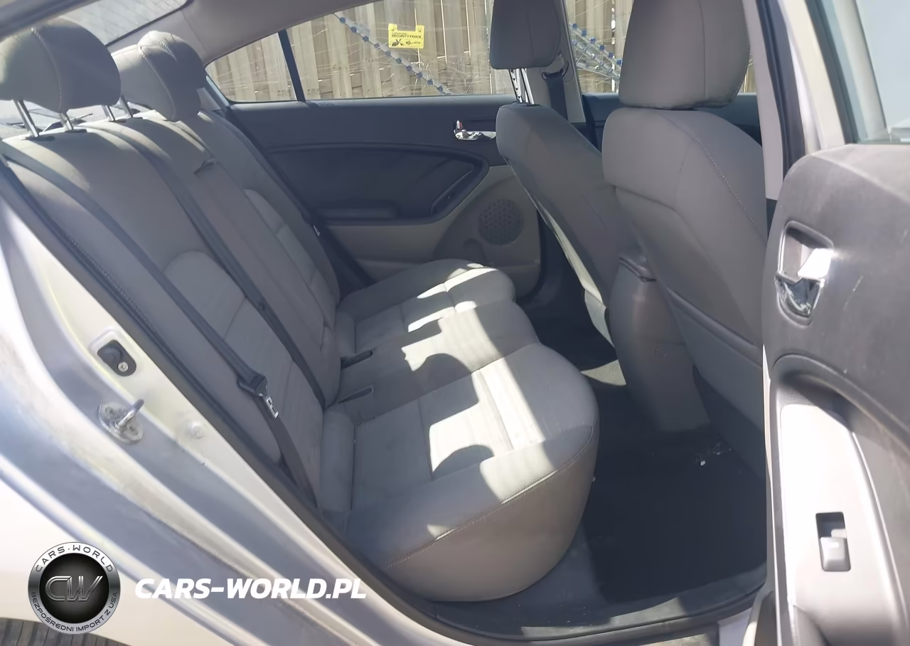 2015 Kia Forte Ex VIN:KNAFX4A82F5327882 - 8