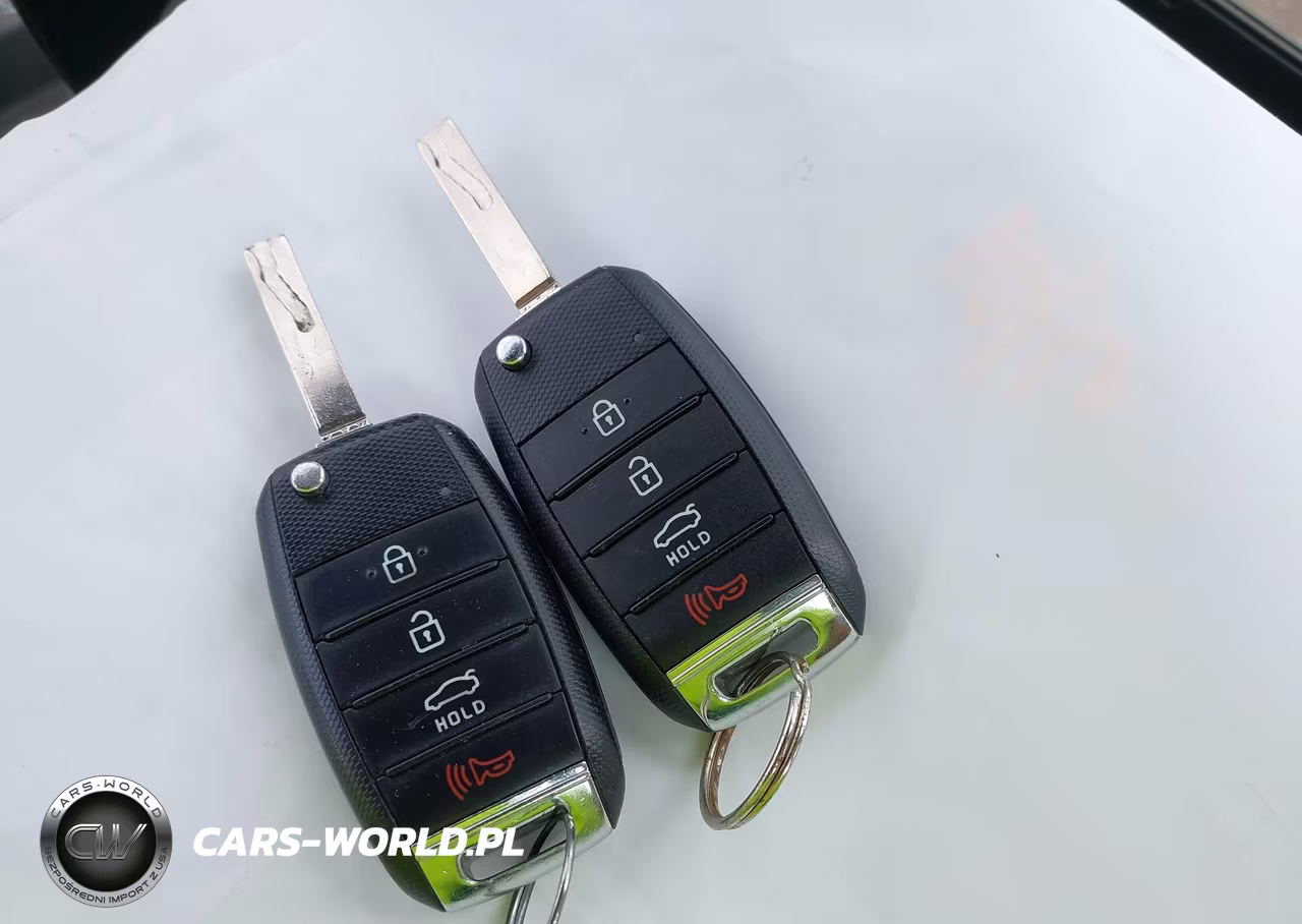2018 Kia Optima Lx VIN:5XXGT4L34JG271548 - 11