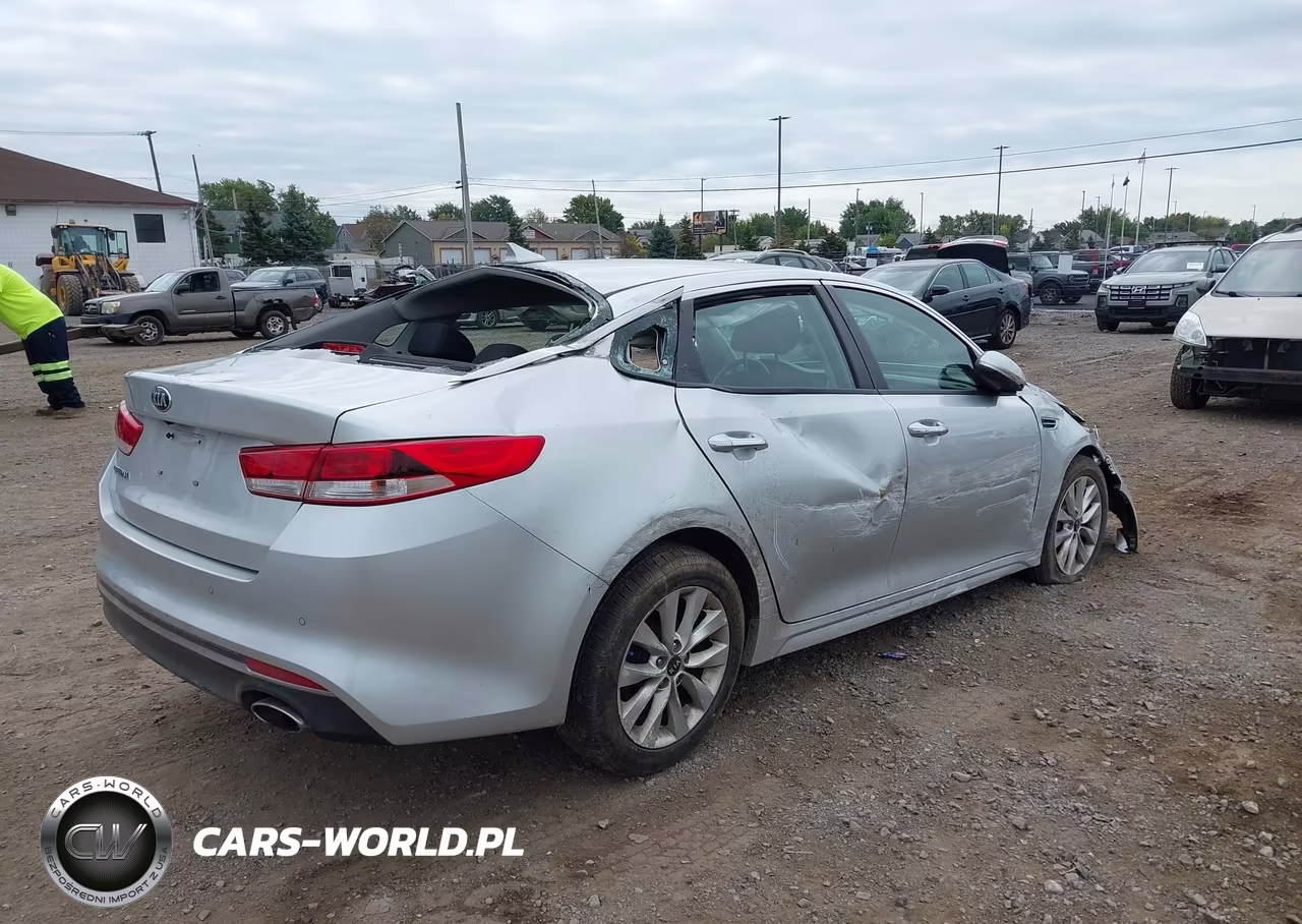 2018 Kia Optima Lx VIN:5XXGT4L34JG271548 - 4