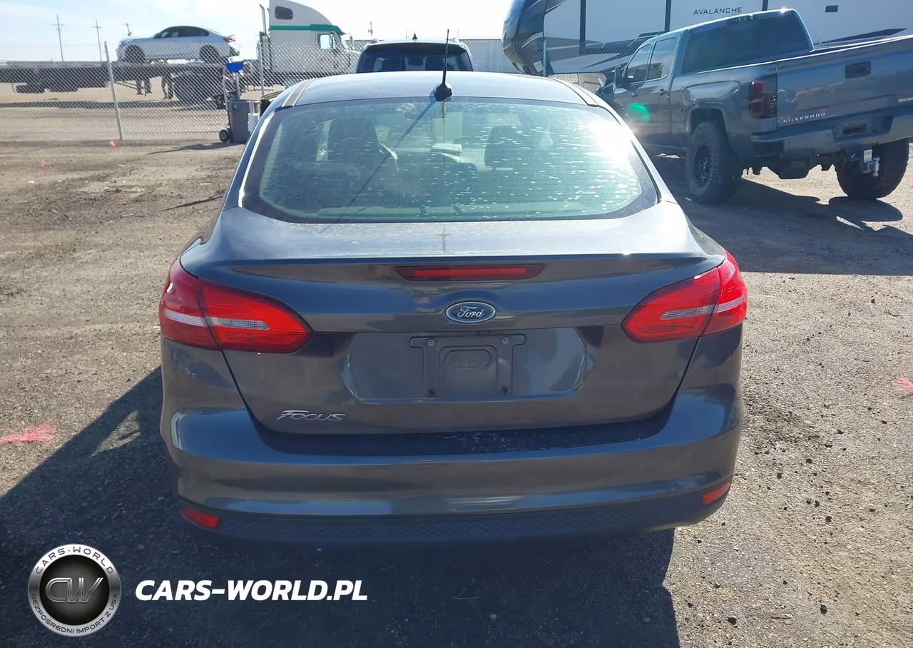 2017 Ford Focus S VIN:1FADP3E22HL295384 - 17