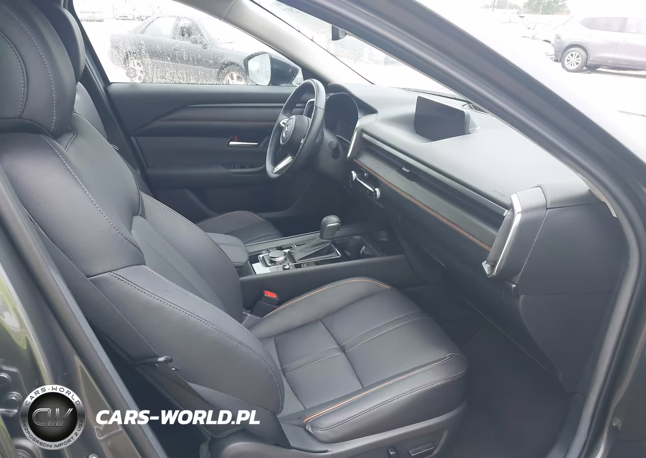 2026 Mazda Cx-50 Hybrid Premium Plus VIN:7MMVAAEWXTN148489 - 5