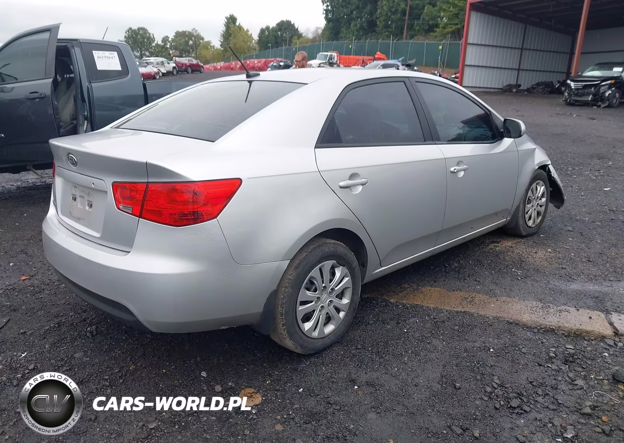 2012 Kia Forte Lx VIN:KNAFT4A28C5511551 - 4