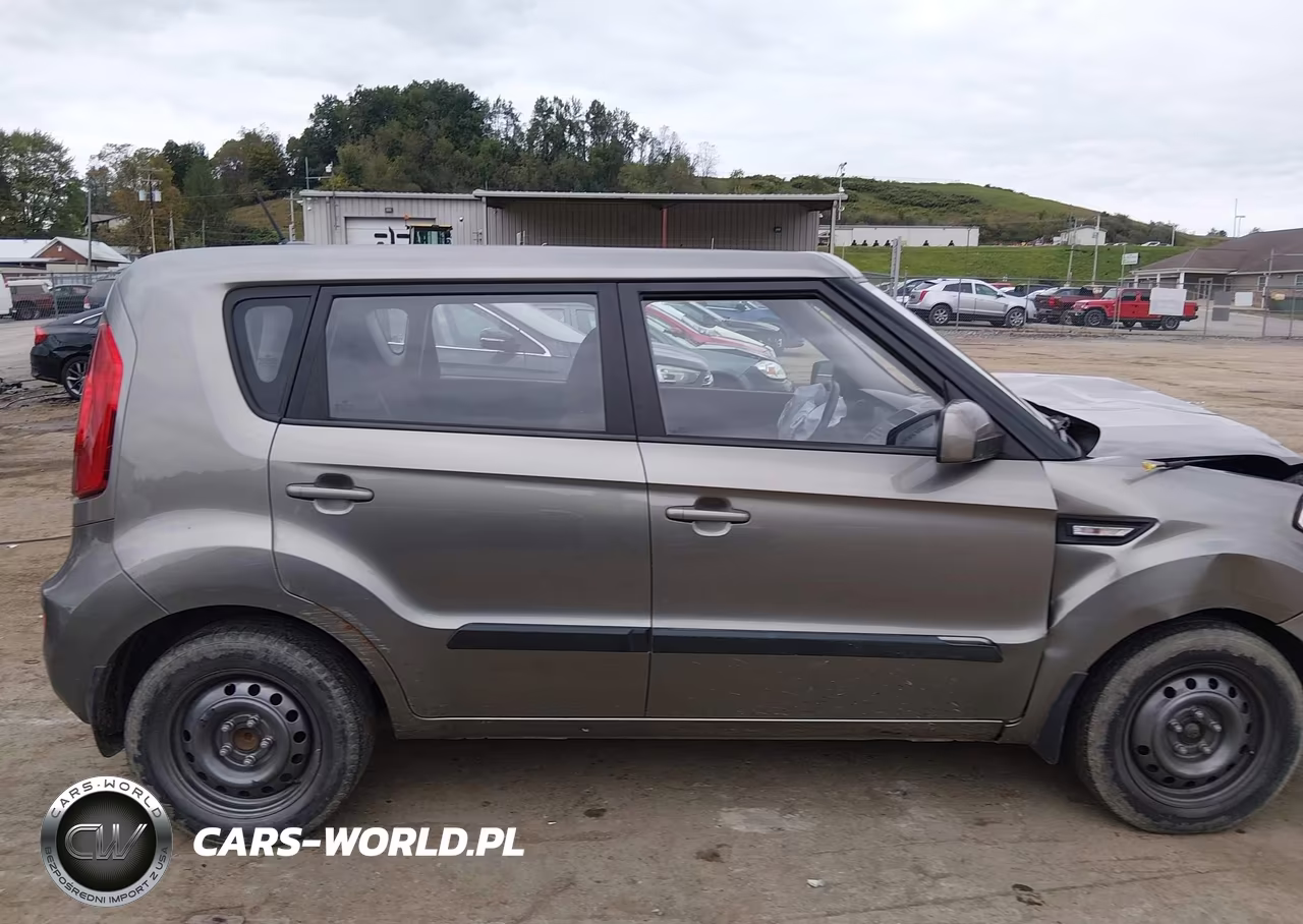 2013 Kia Soul VIN:KNDJT2A50D7577240 - 13