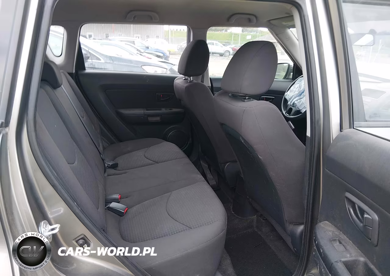 2013 Kia Soul VIN:KNDJT2A50D7577240 - 8