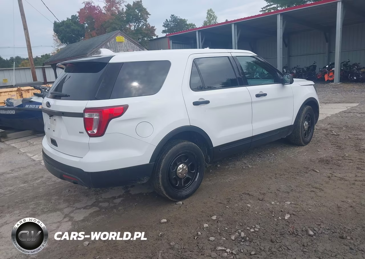 2017 Ford Utility Police Interceptor VIN:1FM5K8AR7HGE25791 - 4