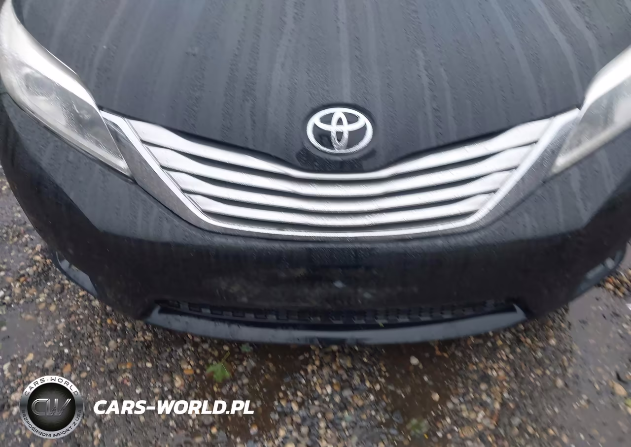 2017 Toyota Sienna Limited Premium 7 Passenger VIN:5TDDZ3DC8HS177286 - 10