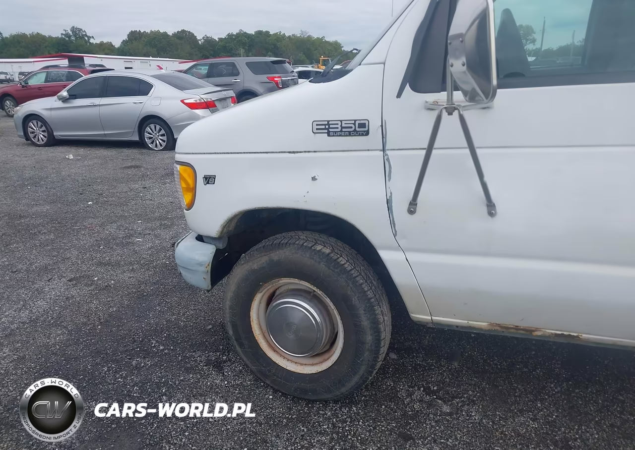 2002 Ford E-350 Cutaway Standard VIN:1FDSE35L42HB30894 - 11