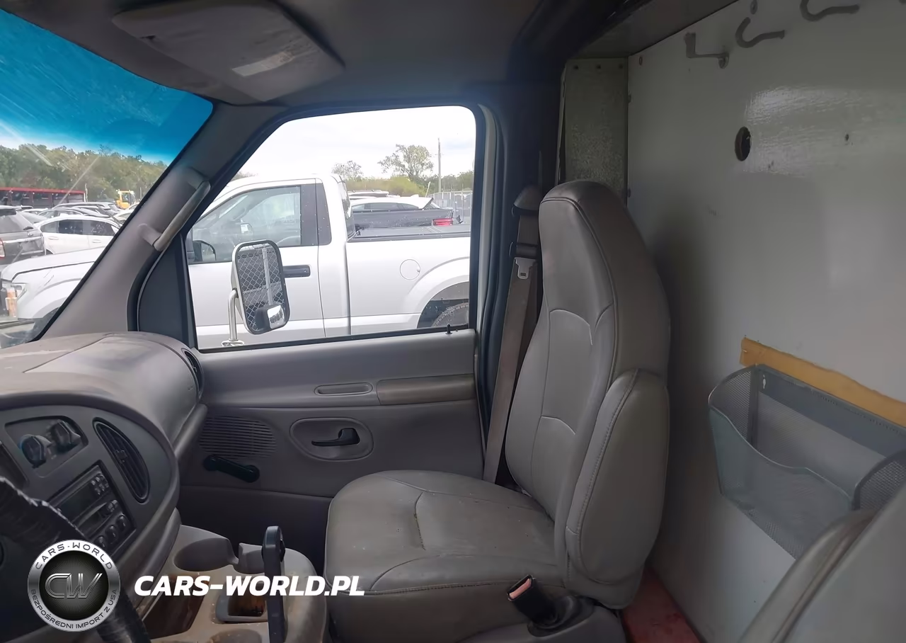 2002 Ford E-350 Cutaway Standard VIN:1FDSE35L42HB30894 - 6