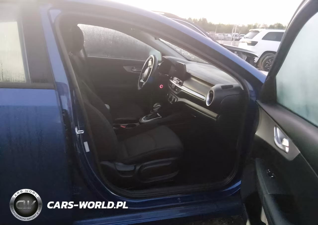 2023 Kia Forte Lxs VIN:3KPF24ADXPE599570 - 5