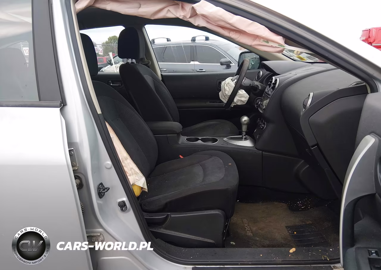 2014 Nissan Rogue Select S VIN:JN8AS5MV0EW203626 - 5