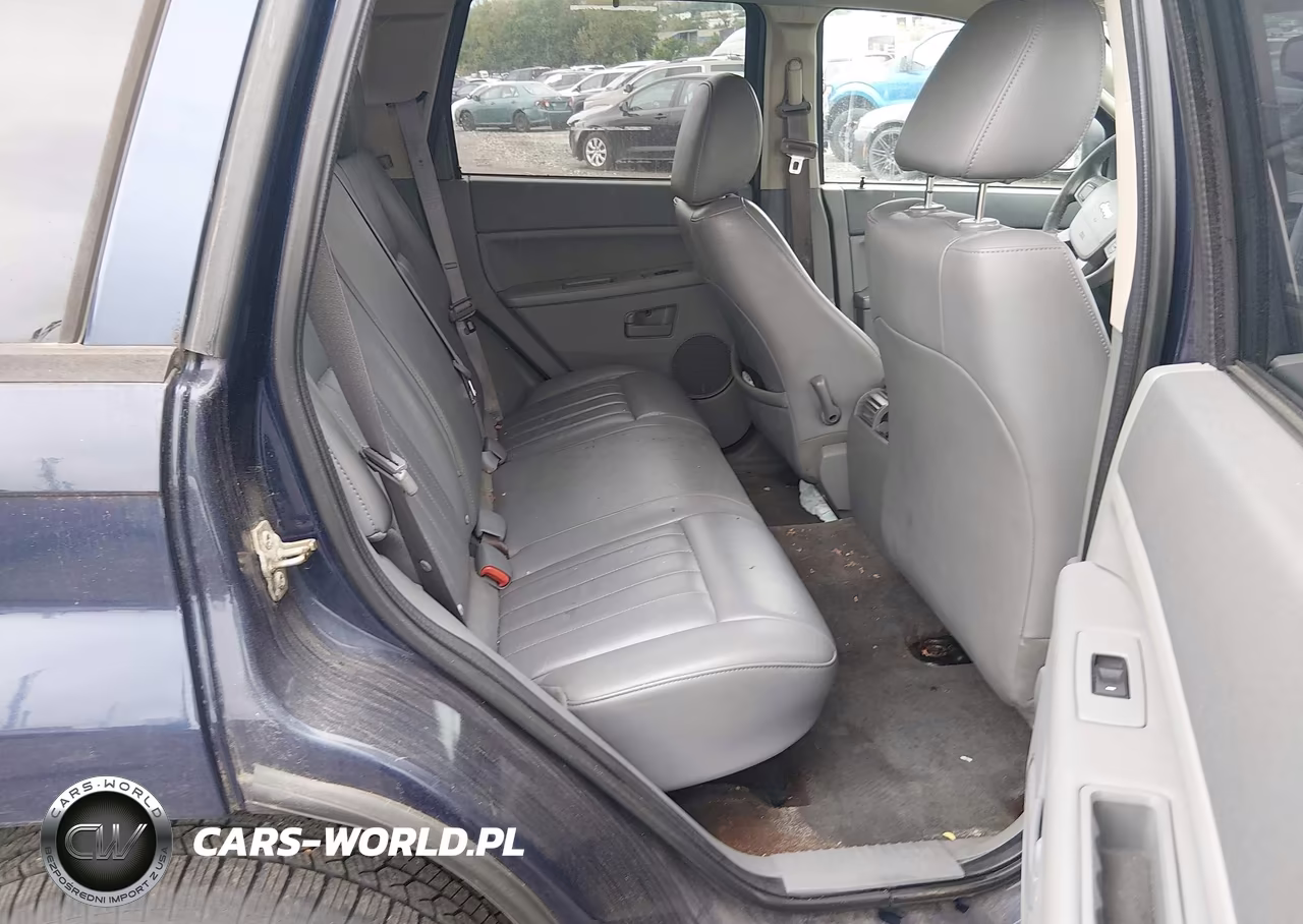 2006 Jeep Grand Cherokee Laredo VIN:1J8GR48K76C256797 - 8