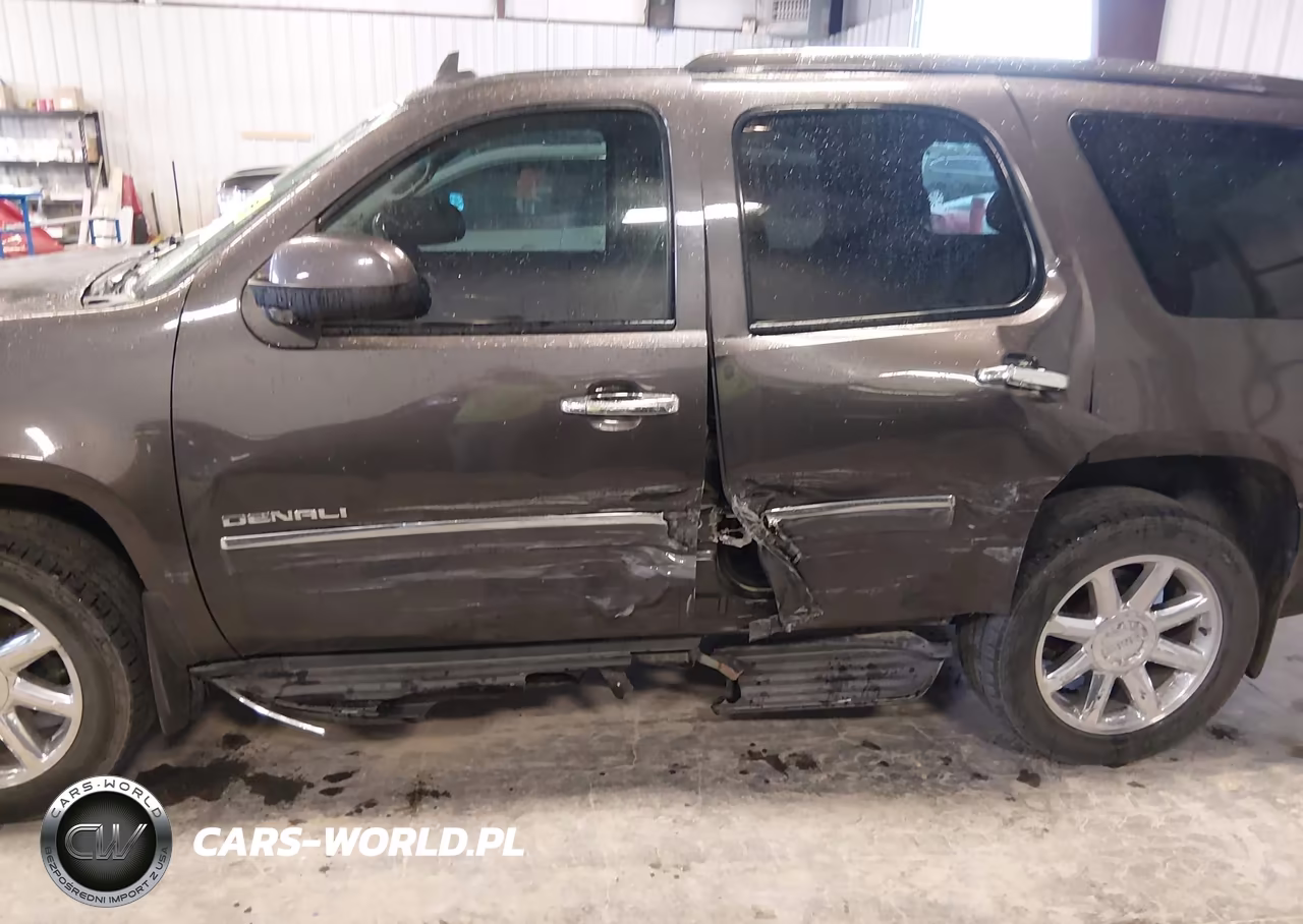 2010 GMC Yukon Denali VIN:1GKUKEEF1AR104911 - 6
