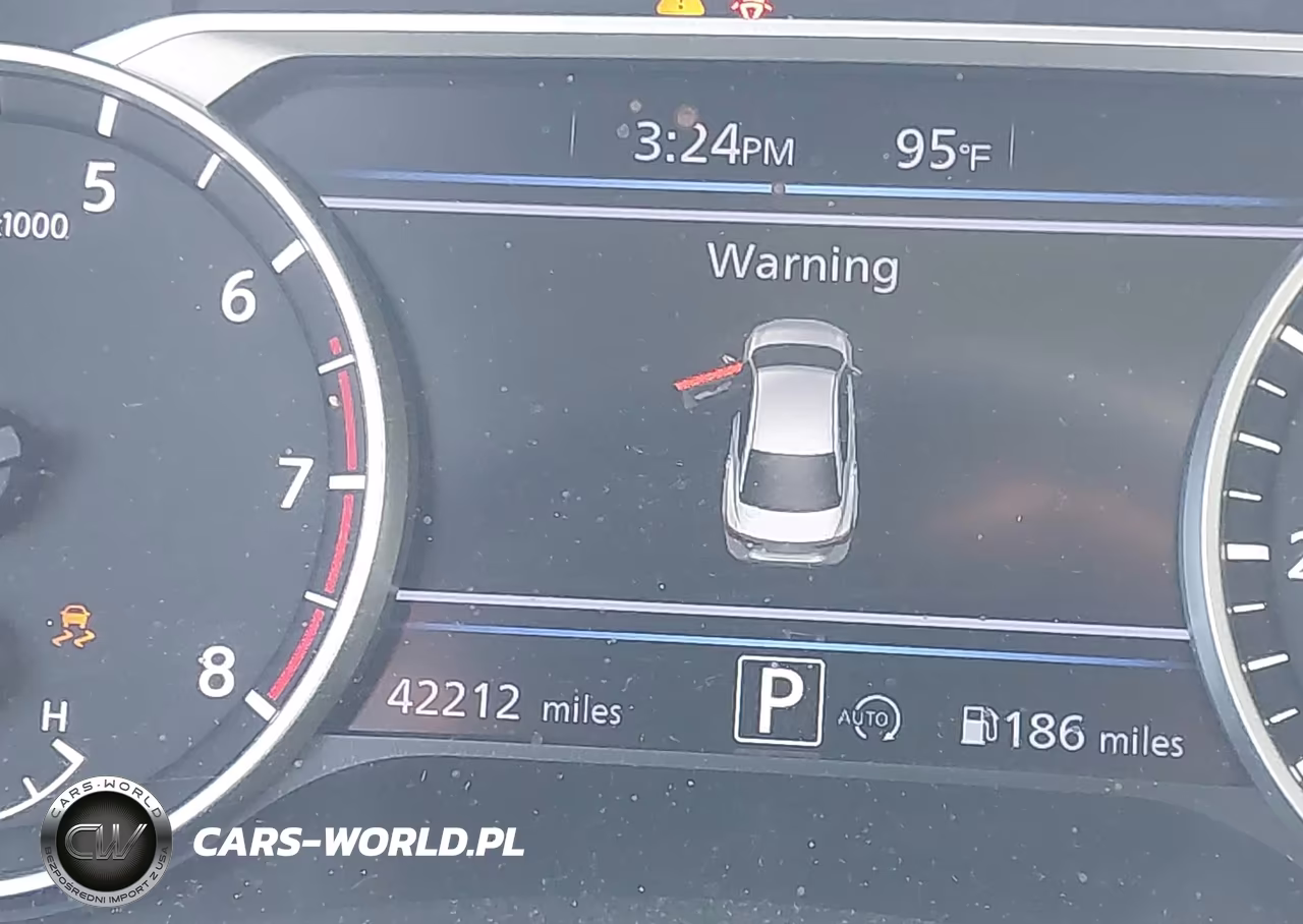 2025 Nissan Sentra Sr VIN:3N1AB8DV6SY282773 - 16