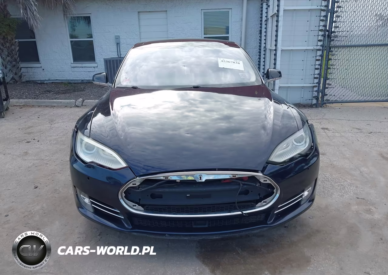 2014 Tesla Model S P85 VIN:5YJSA1H17EFP61268 - 11