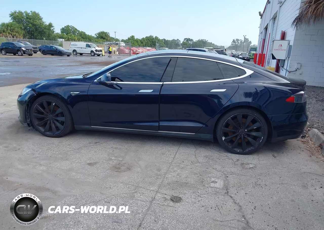 2014 Tesla Model S P85 VIN:5YJSA1H17EFP61268 - 13