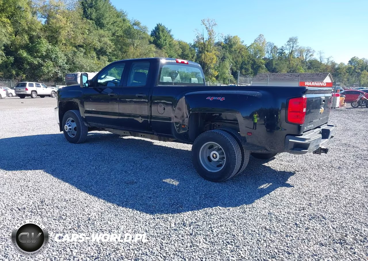 2017 Chevrolet Silverado 3500Hd Wt VIN:1GC5KYCY7HZ322495 - 3