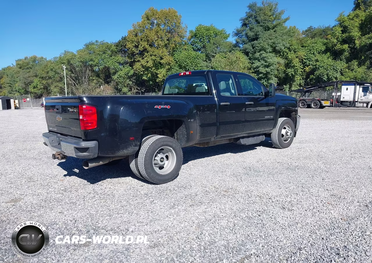 2017 Chevrolet Silverado 3500Hd Wt VIN:1GC5KYCY7HZ322495 - 4