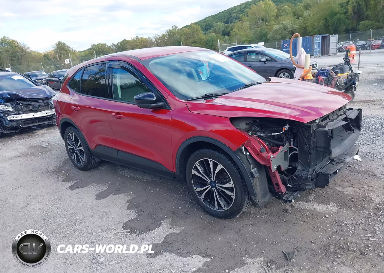 2022 Ford Escape Se