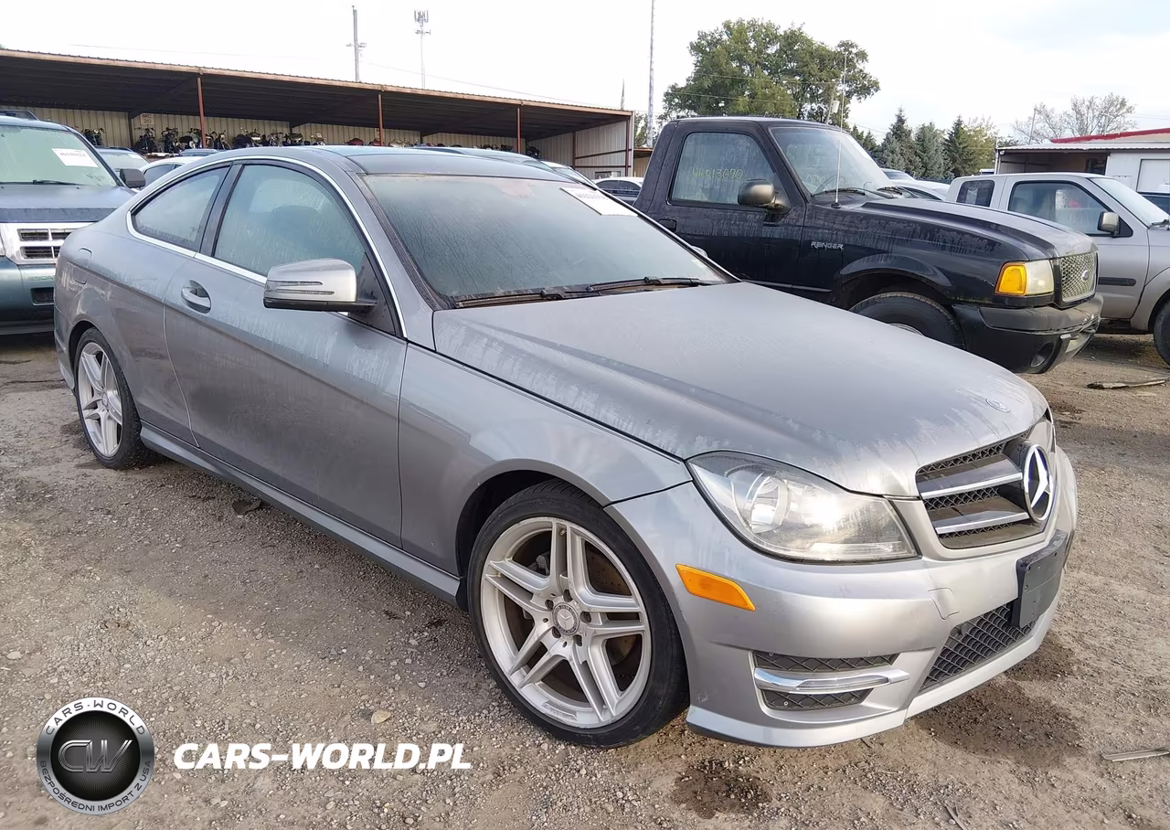 2015 Mercedes-Benz C 250 – zdjęcie 1 z 16