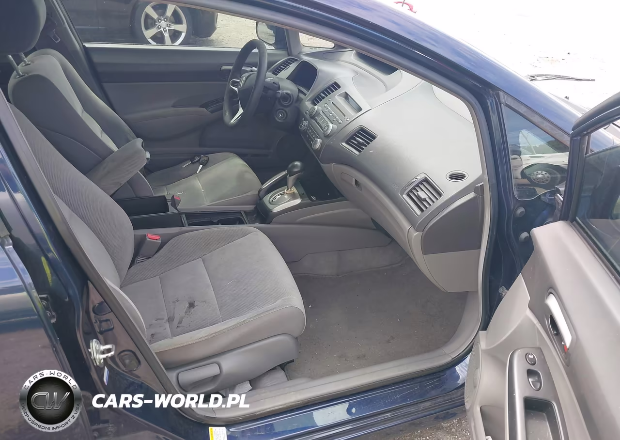 2010 Honda Civic Lx VIN:19XFA1F5XAE004565 - 5