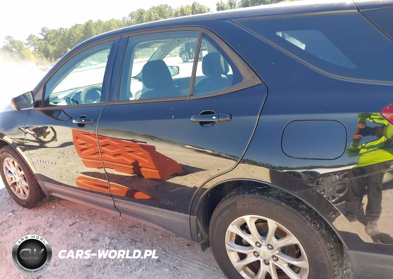 2018 Chevrolet Equinox Ls VIN:2GNAXHEV2J6177183 - 14