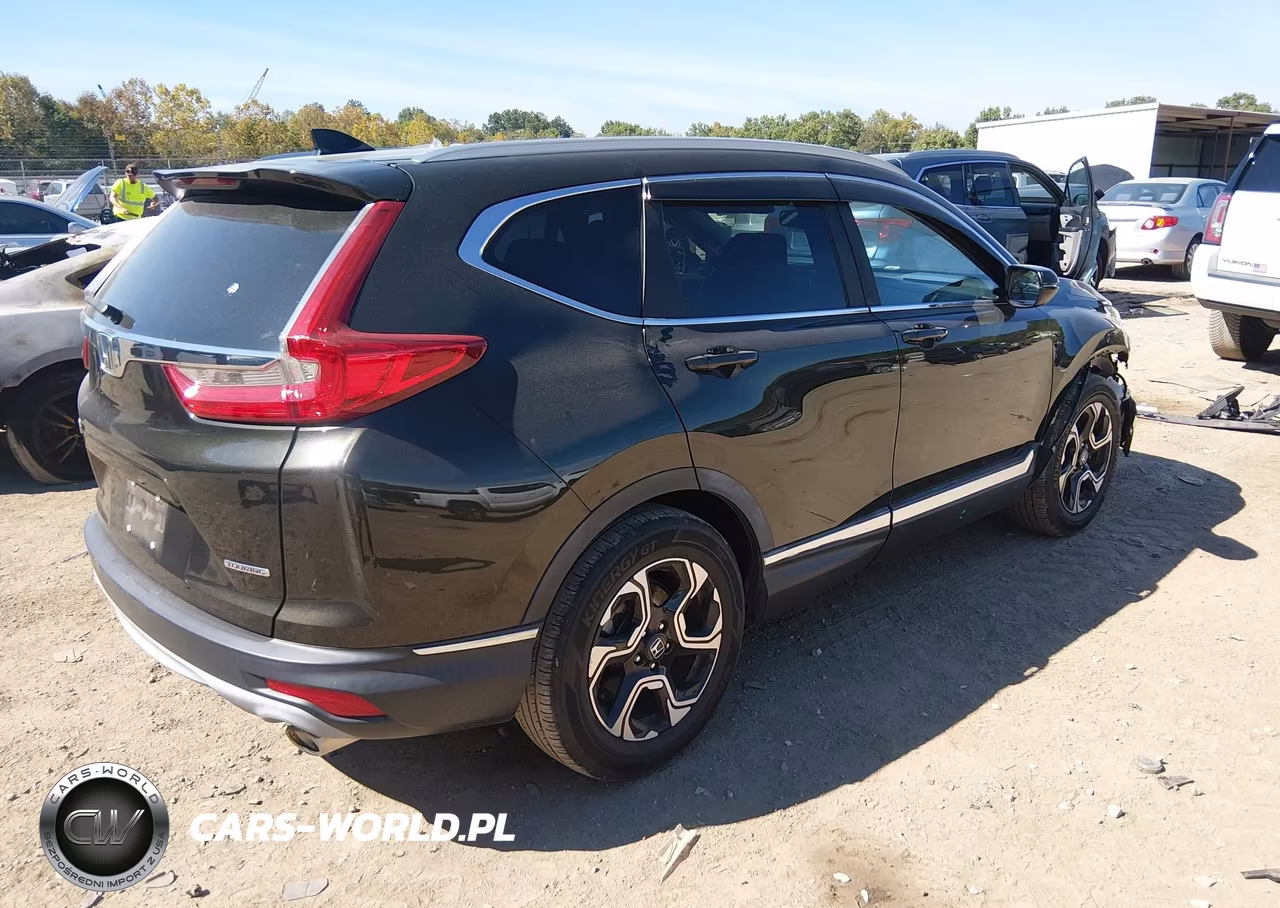 2018 Honda Cr-V Touring VIN:7FARW1H95JE022761 - 4
