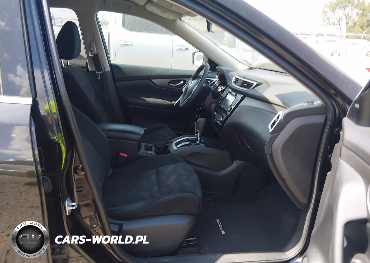 2015 Nissan Rogue Sv VIN:5N1AT2ML9FC832662 - 5