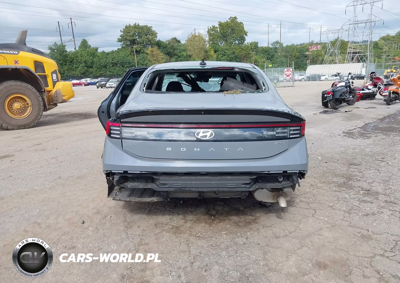 2025 Hyundai Sonata Hybrid Sel VIN:KMHL34JJ0SA120618 - 17