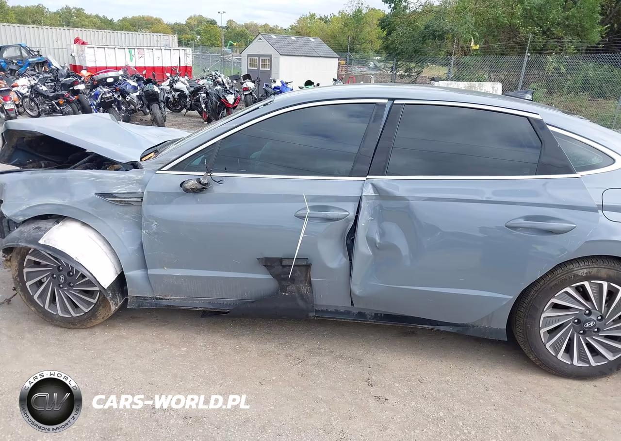 2025 Hyundai Sonata Hybrid Sel VIN:KMHL34JJ0SA120618 - 22
