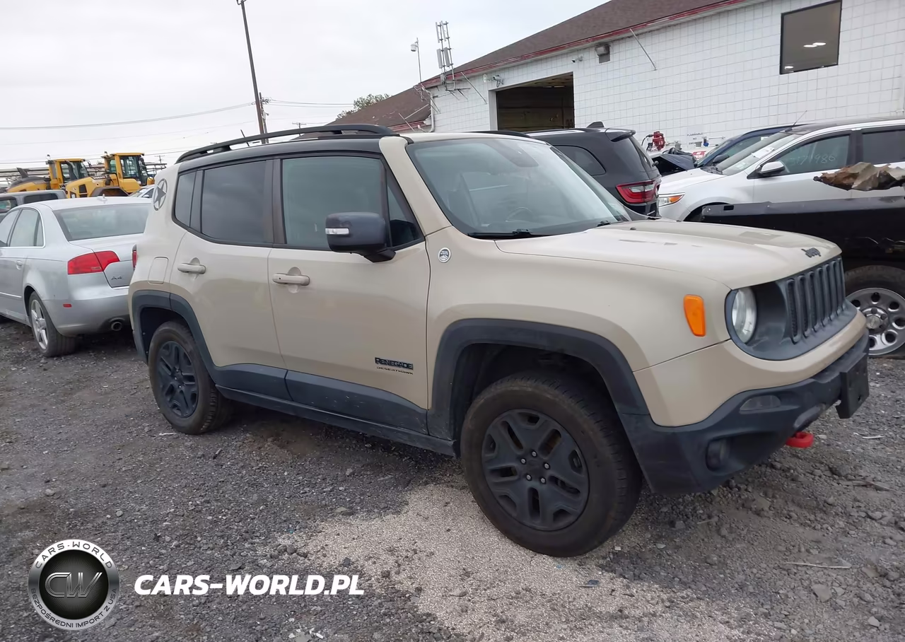 2017 Jeep Renegade Deserthawk 4X4