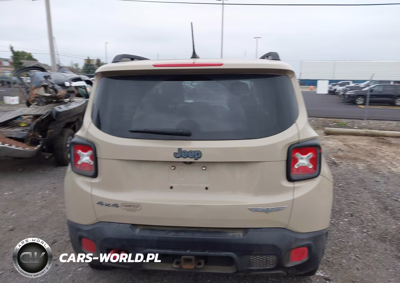 2017 Jeep Renegade Deserthawk 4X4 VIN:ZACCJBCB0HPE85197 - 16