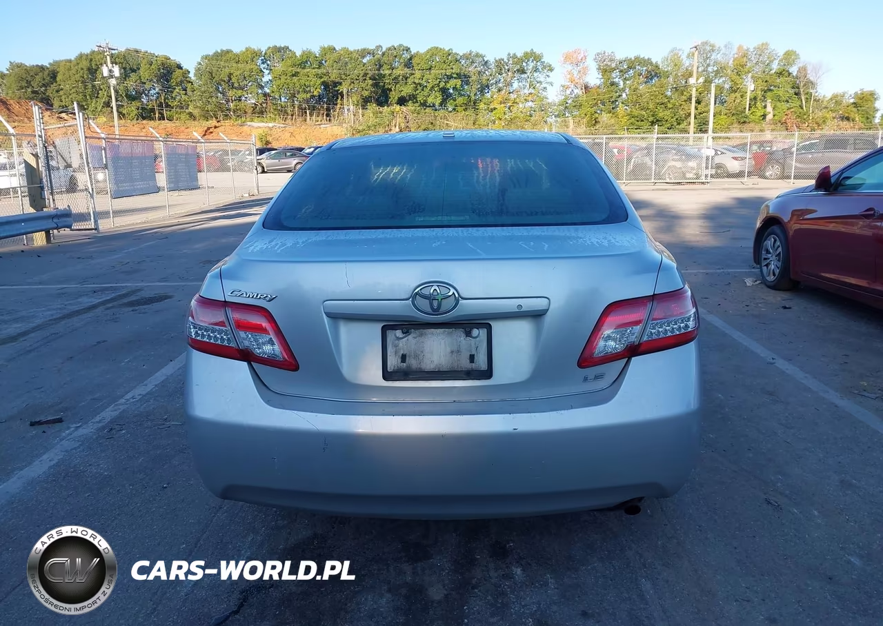 2011 Toyota Camry Le VIN:4T1BF3EK0BU632815 - 16