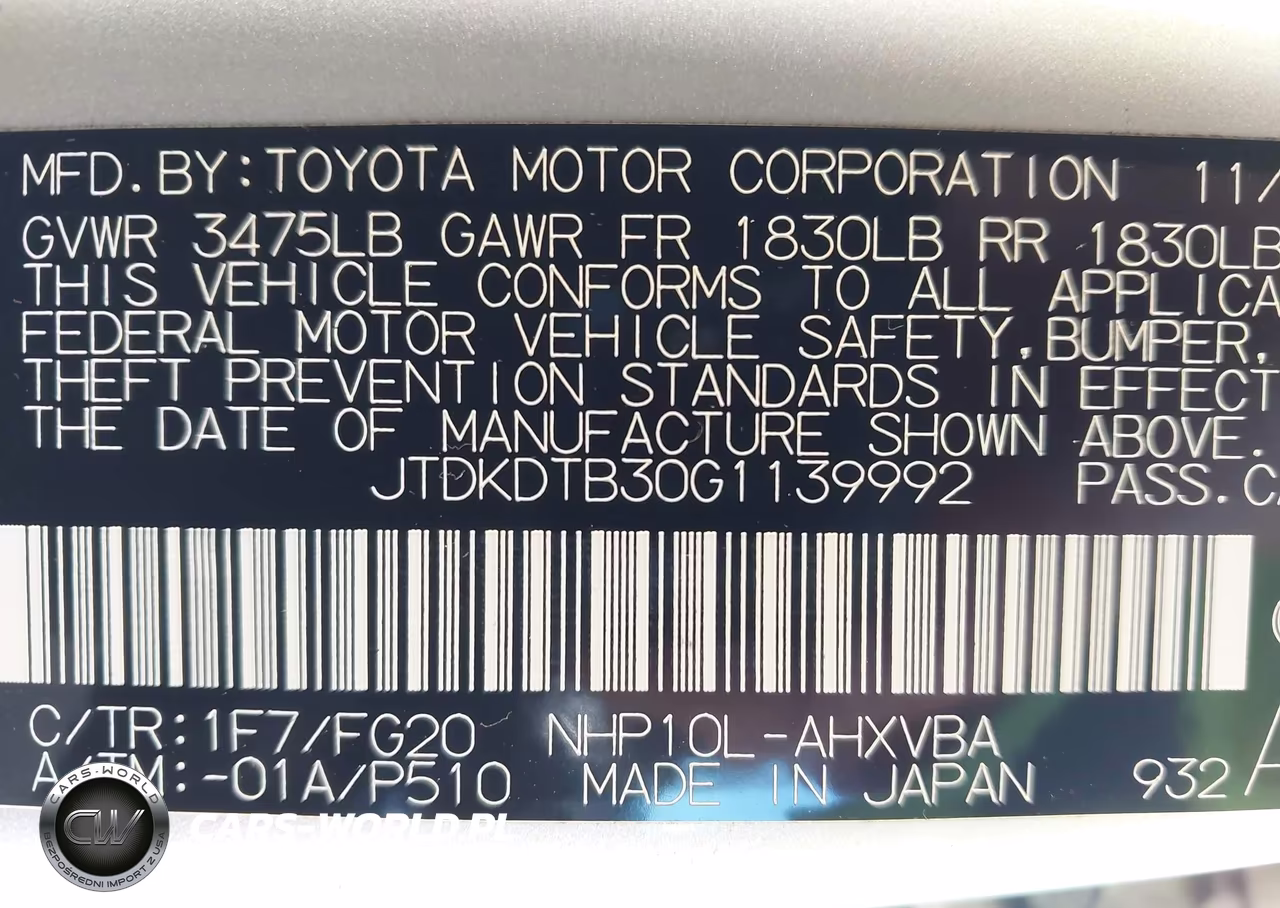 2016 Toyota Prius C Two VIN:JTDKDTB30G1139992 - 9