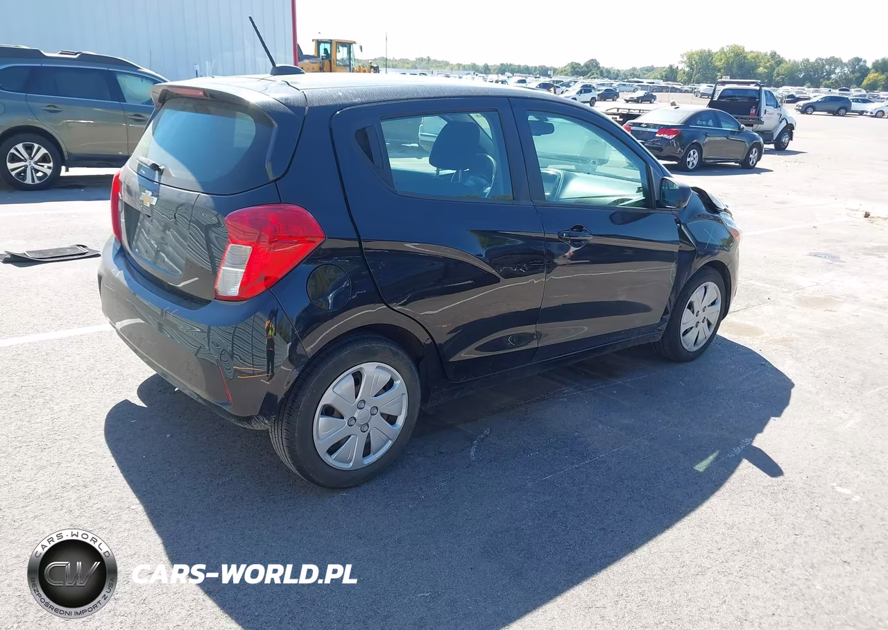 2018 Chevrolet Spark Ls Cvt VIN:KL8CB6SA7JC479266 - 4