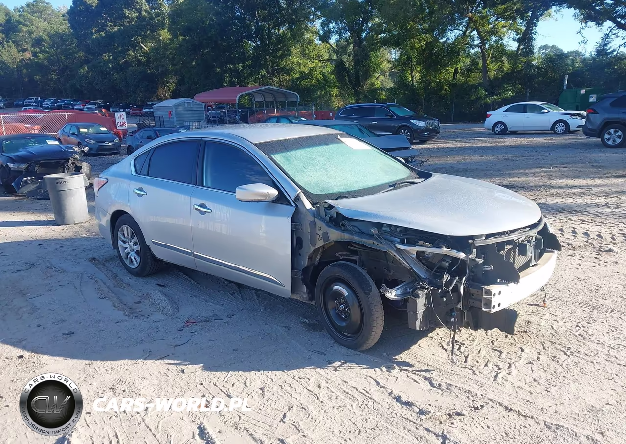 2015 Nissan Altima 2.5 S – zdjęcie 1 z 17