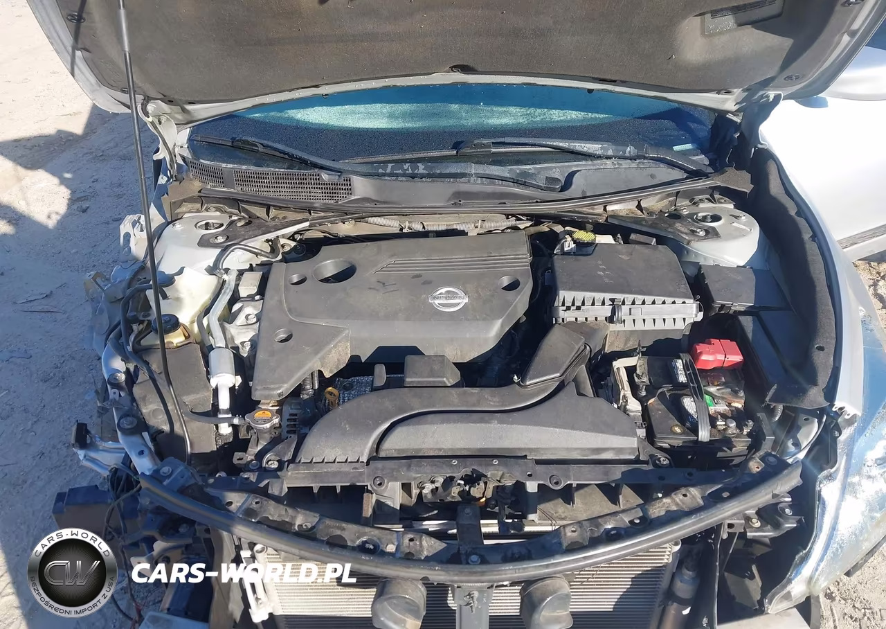 2015 Nissan Altima 2.5 S VIN:1N4AL3APXFN307329 - 10