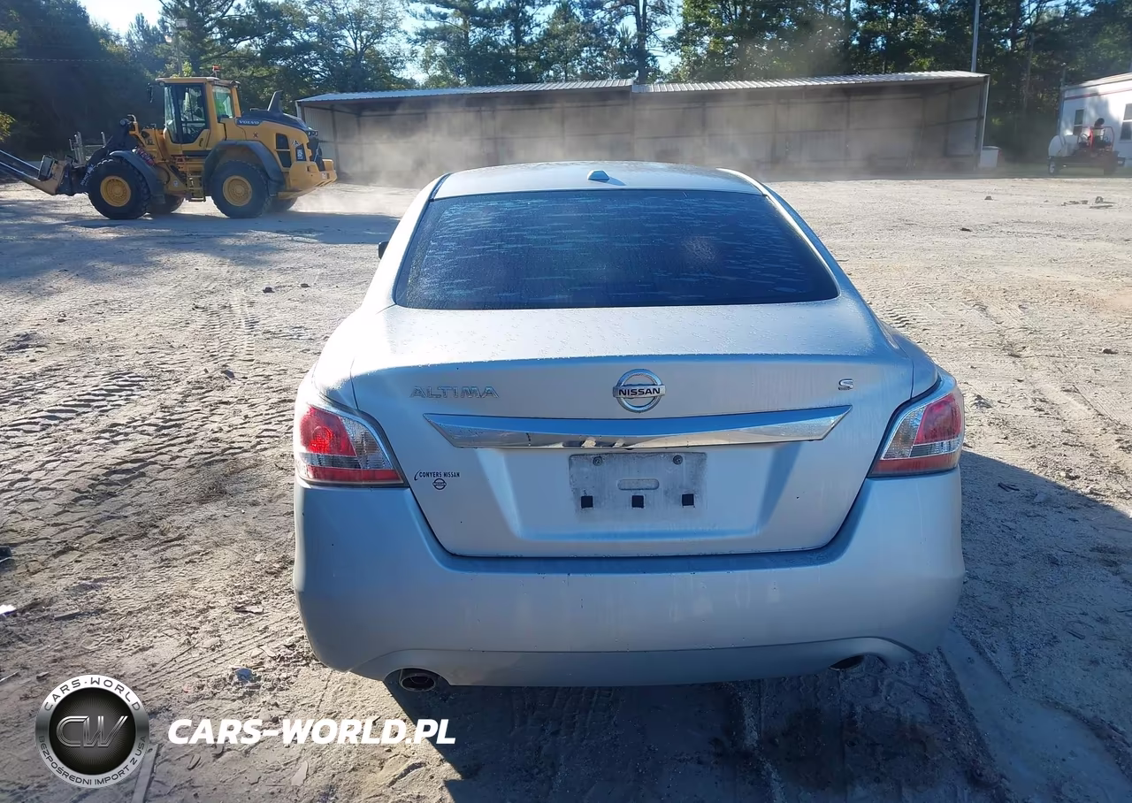 2015 Nissan Altima 2.5 S VIN:1N4AL3APXFN307329 - 17