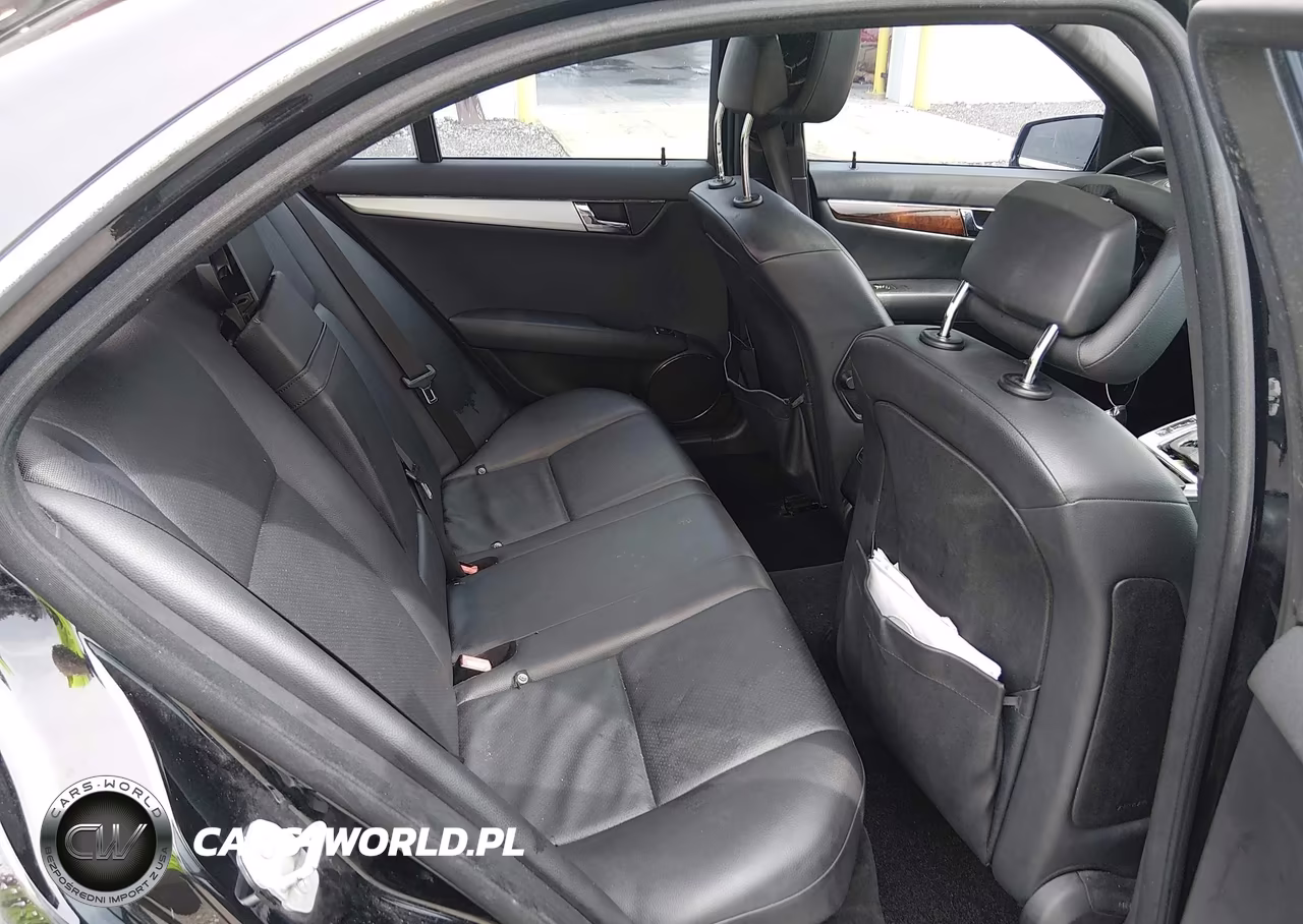 2010 Mercedes-Benz C 300 Luxury 4Matic-Sport 4Matic VIN:WDDGF8BB3AF383527 - 8