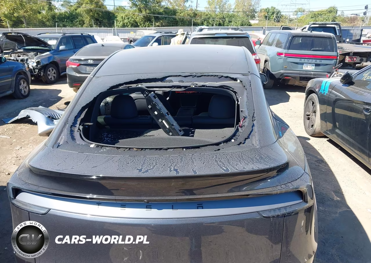 2026 Tesla Modelo Y Premium Rear-Wheel Drive-Rear-Wheel Drive VIN:7SAYGDED0TF616792 - 23