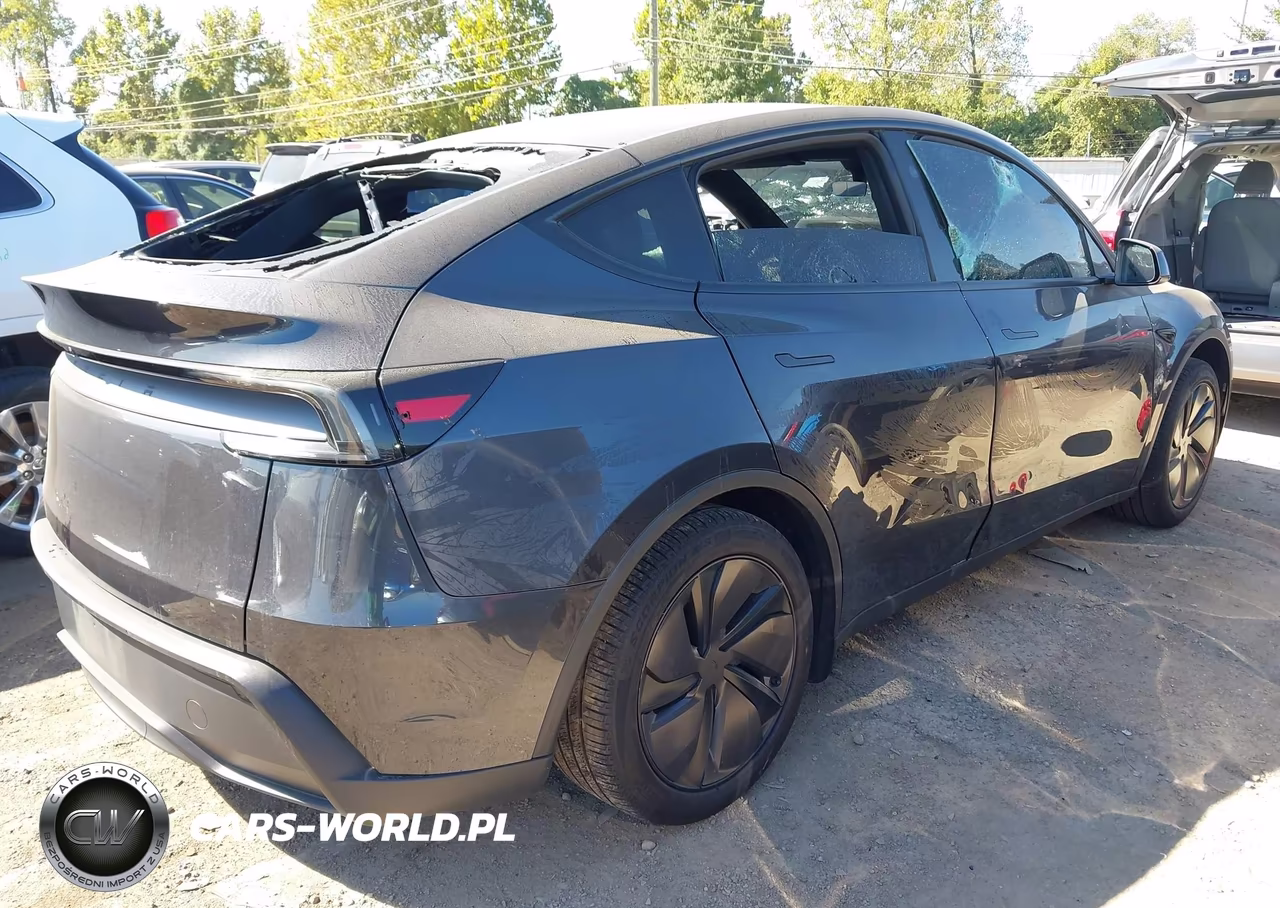 2026 Tesla Modelo Y Premium Rear-Wheel Drive-Rear-Wheel Drive VIN:7SAYGDED0TF616792 - 4