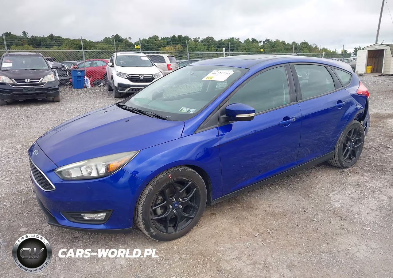 2015 Ford Focus Se VIN:1FADP3K23FL279471 - 2